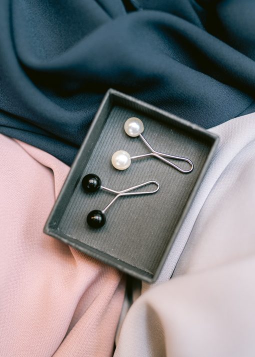 Hijab pinnen