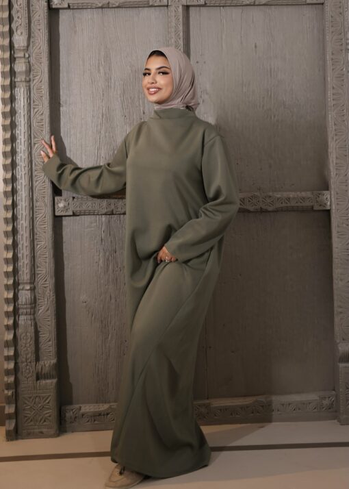 Essential dress kaki