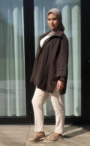 Oversized trenchcoat short brown