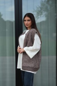 Taupe teddy gilet