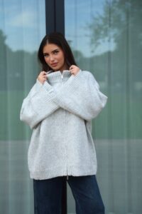Oversized knit vest grey